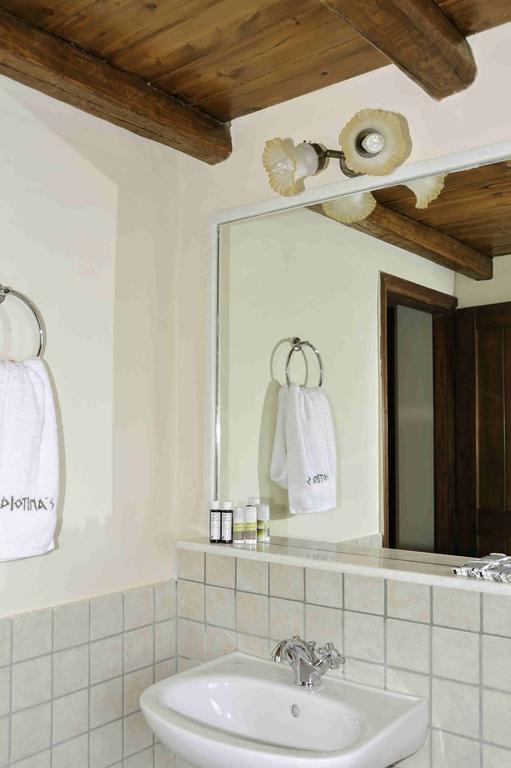 Diotima Homes Kalamata Room photo